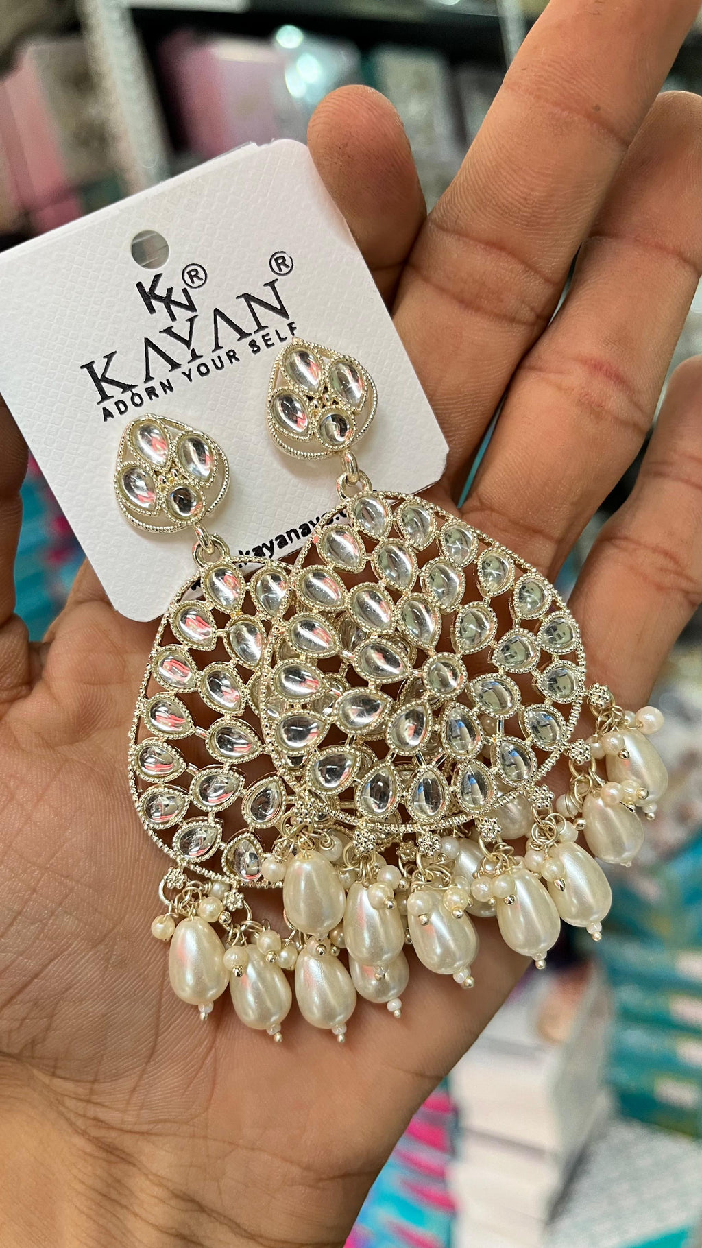 White Pearl Kundan Earing Set
