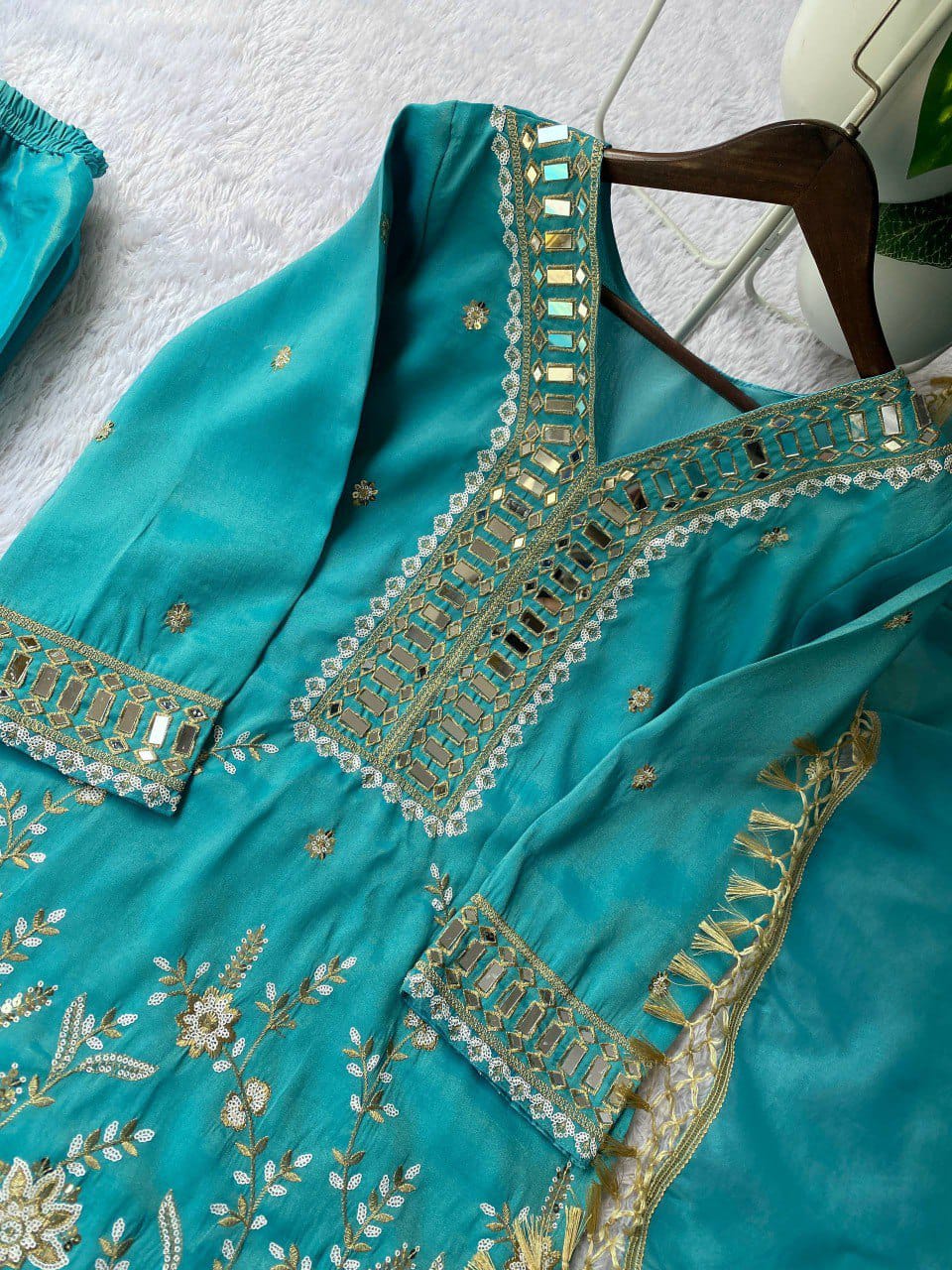 Beautiful Cosmos Silk Kurta Plazzo Set