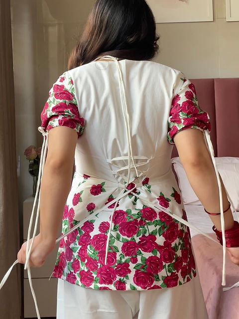 Beautiful Rose Printed Farshi Salwar Suit