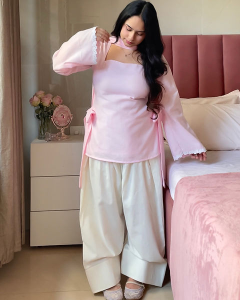 Beautiful Bow Farshi Salwar Suit Set