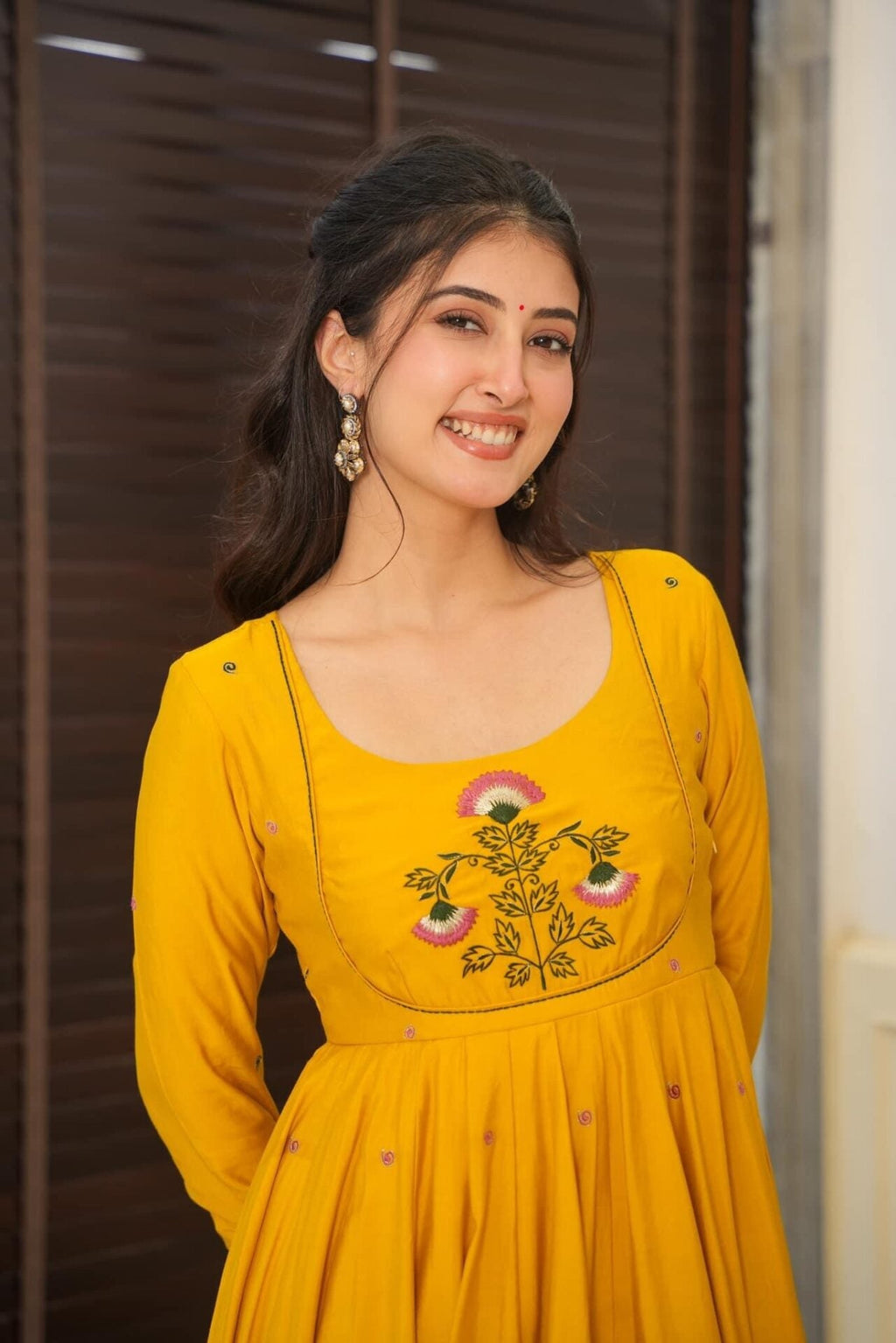 Beautiful Yellow Anarkali Suit Set ❤️