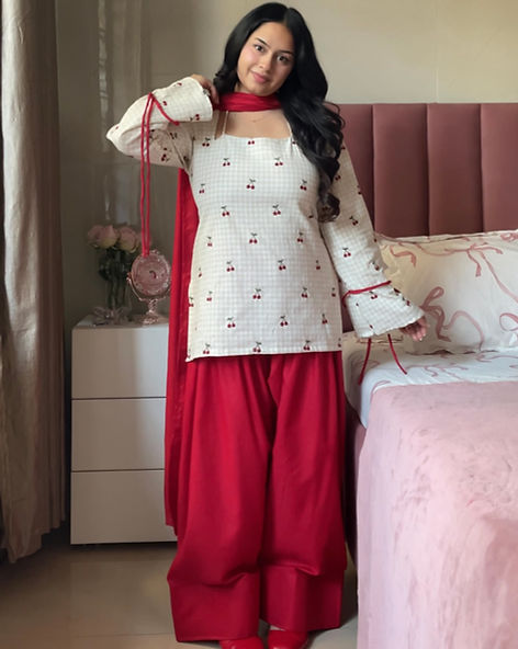 Beautiful Cherry Bow Farshi Salwar Suit