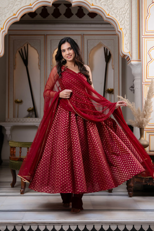 Beautiful Banarasi Anarkali Suit Set ❤️