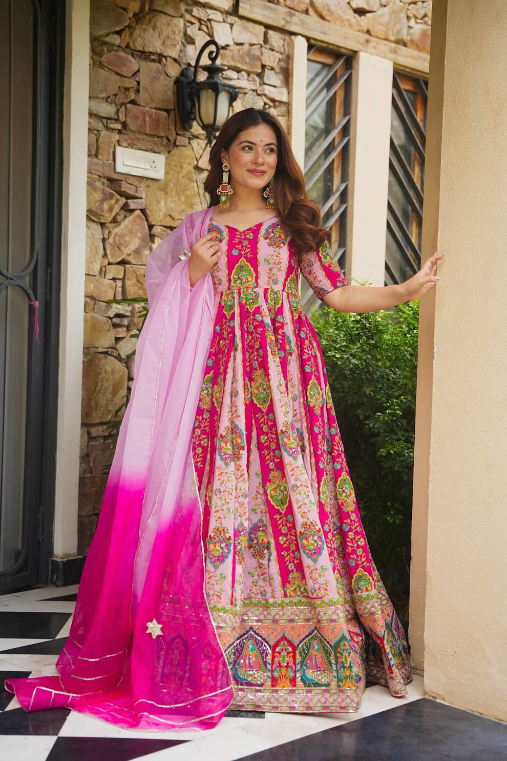 Beautiful Embroidered Pink Anarkali Suit Set ❤️