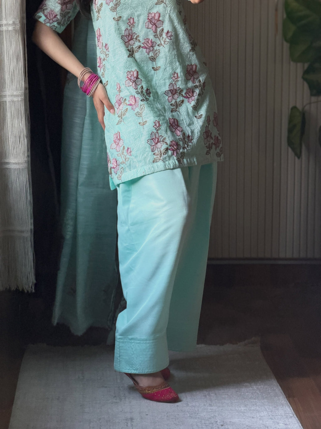 Beautiful Floral Lawn Fabric Salwar Suit Set
