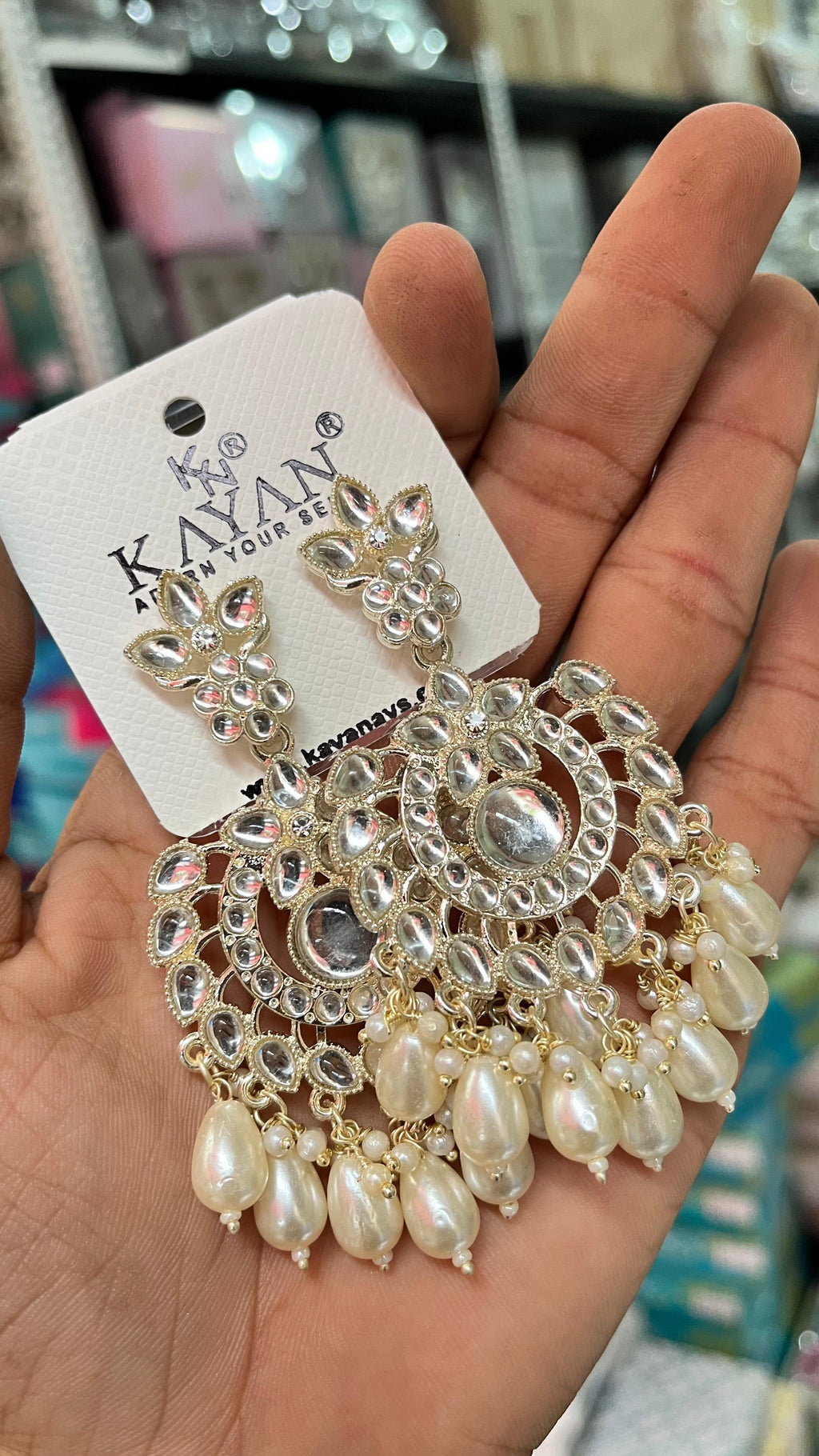 White Pearl Kundan Earing Set