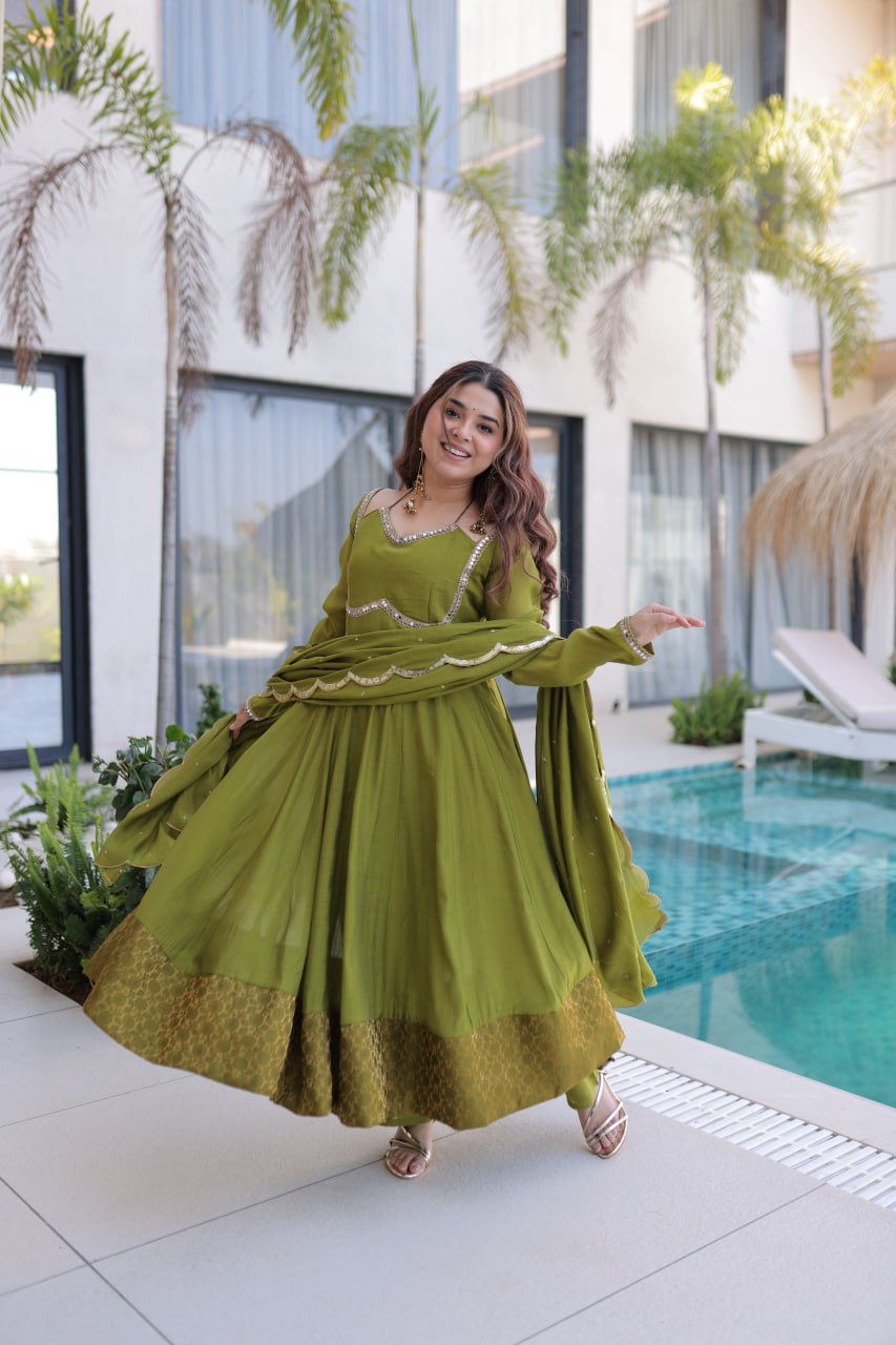 Beautiful Mul Chanderi Silk Anarkali Suit Set