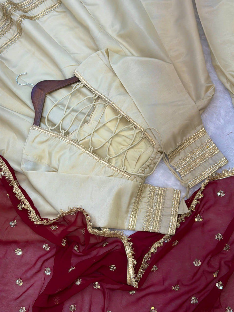 Meher Royal Mehfil Twirl Anarkali Set