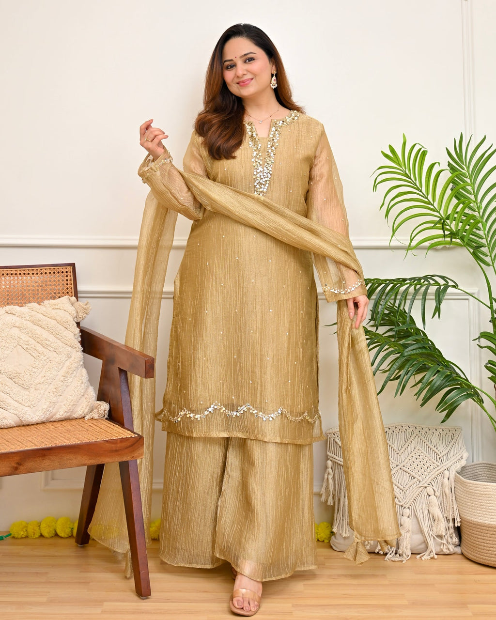Gold Banarasi Crush Tissue Handwork Suit