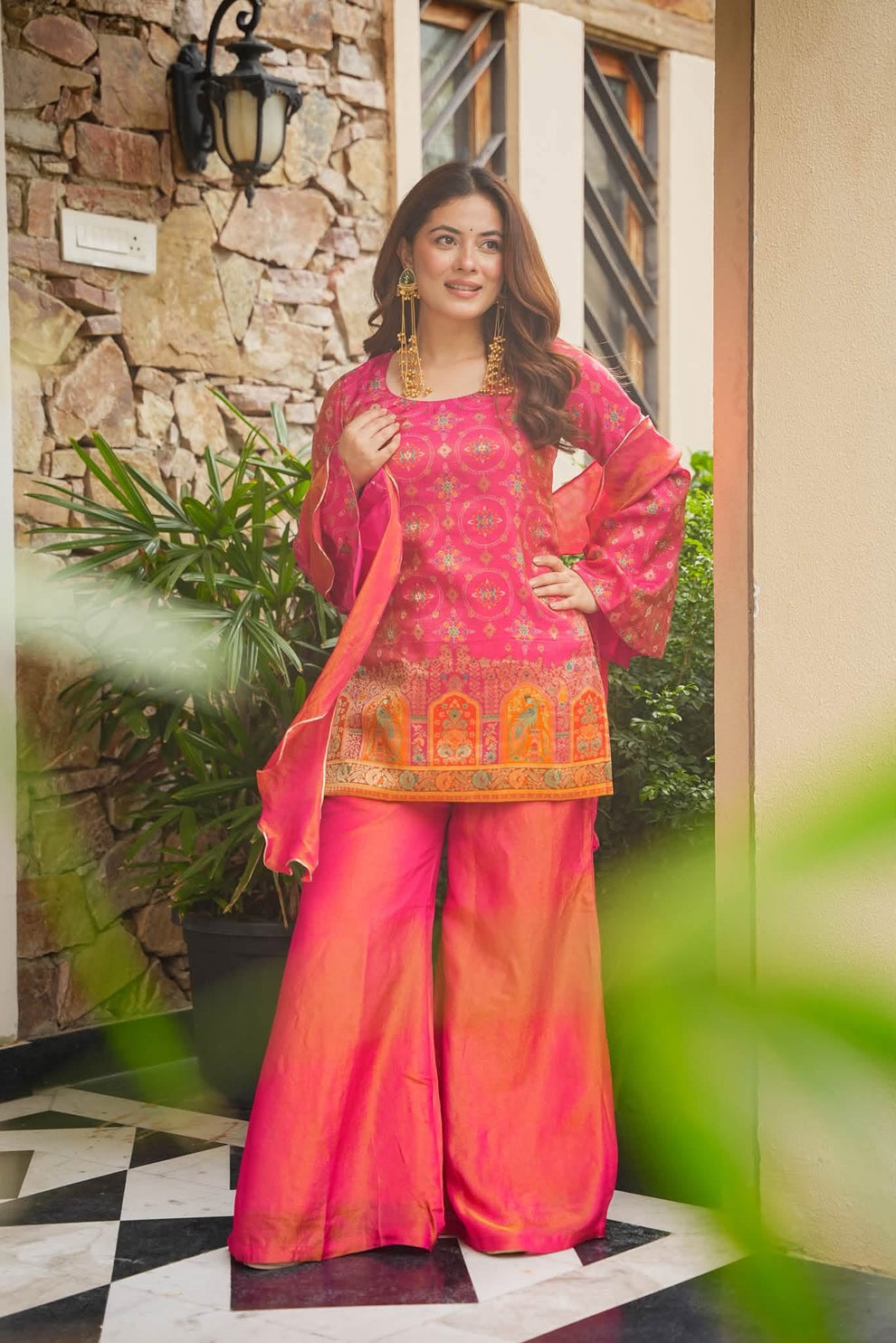 Pink Ethnic Glam Co-ord Set
Regular price