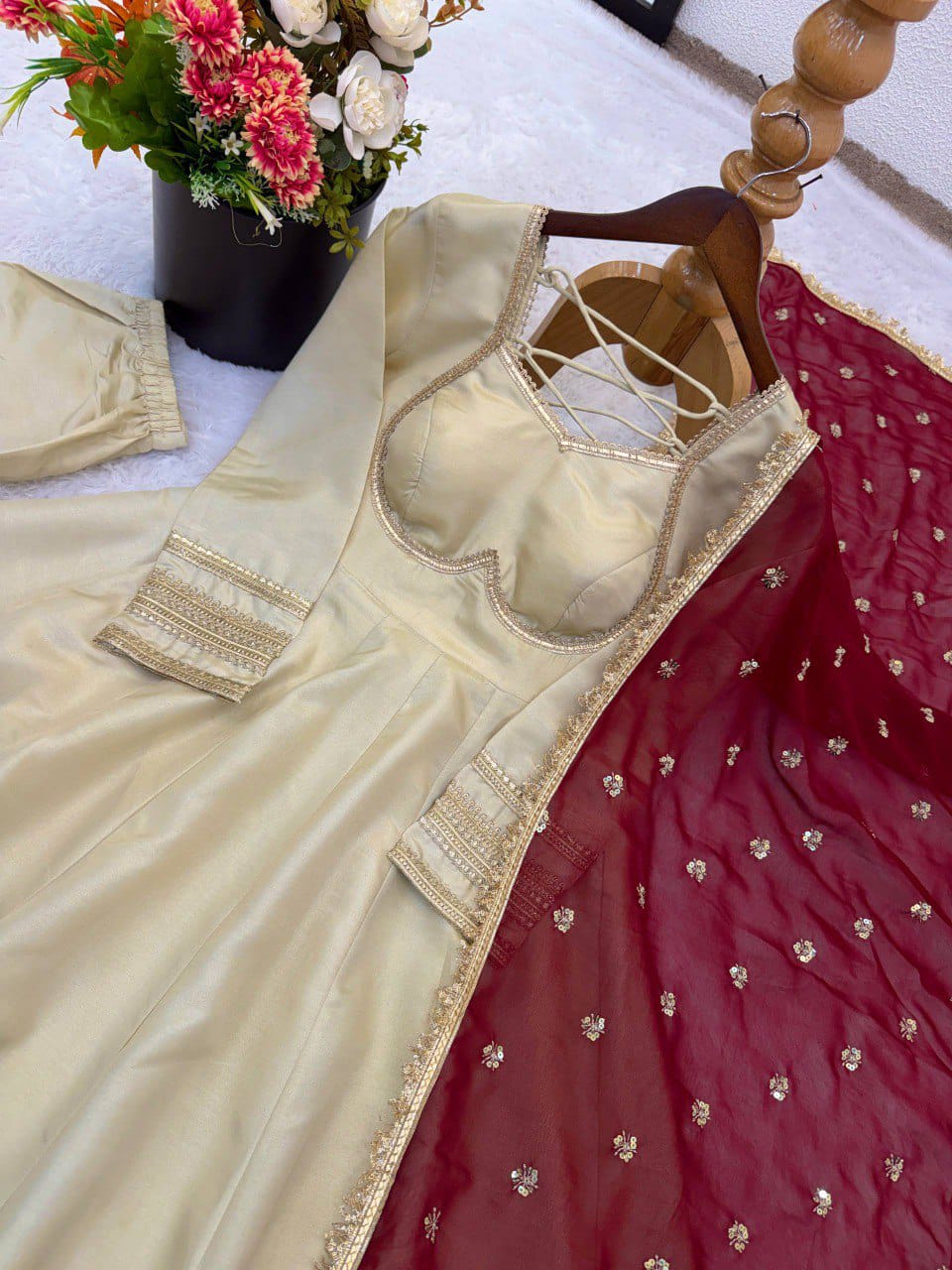 Meher Royal Mehfil Twirl Anarkali Set