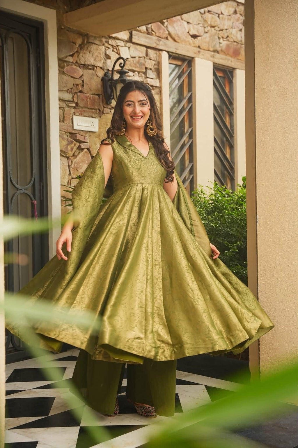 Beautiful Green Banarasi Cosmos Anarkali Suit Set