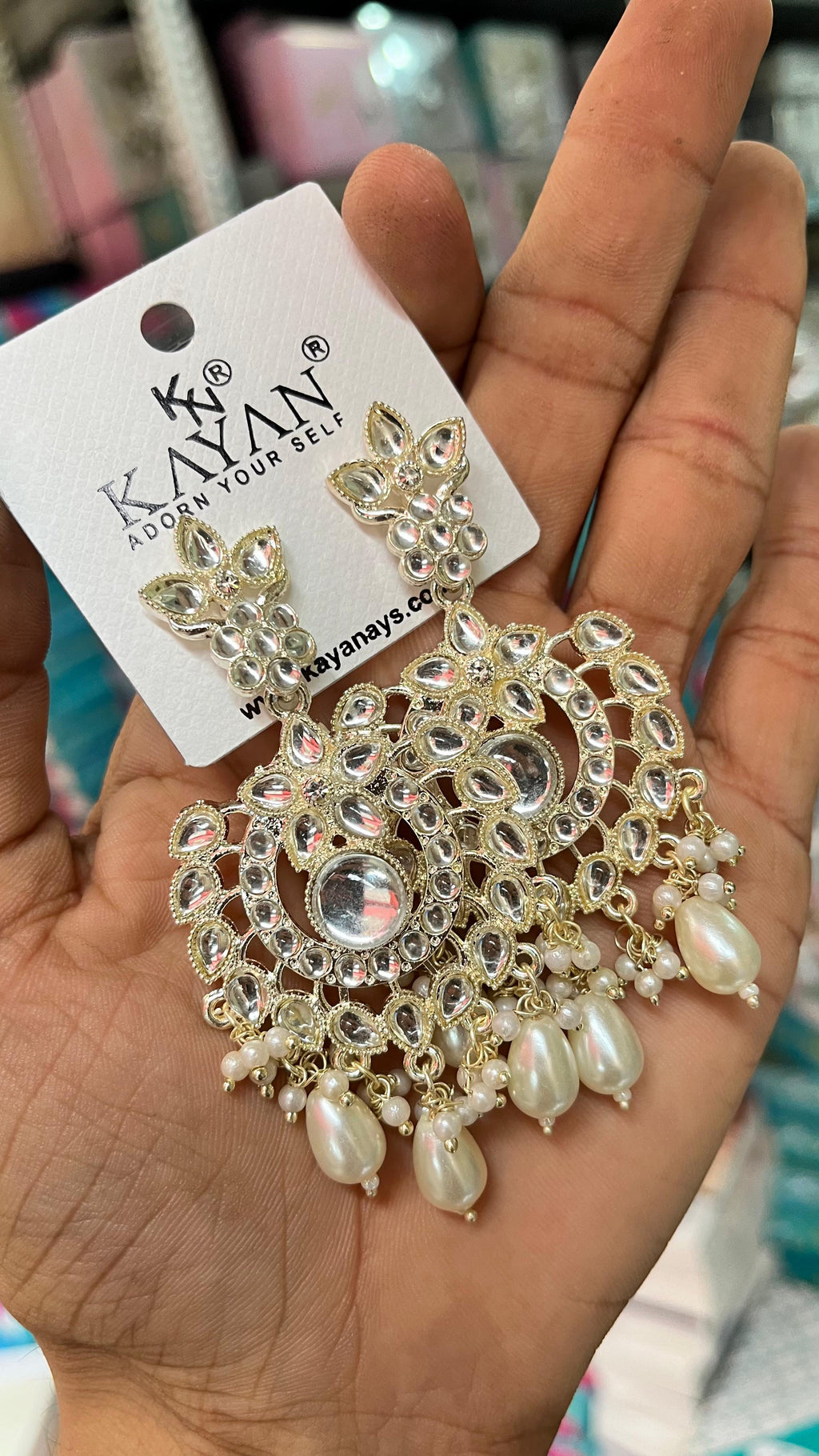 White Pearl Kundan Earing Set