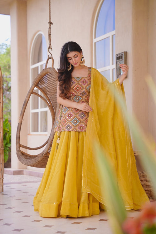 Akshivya Yellow Heavy Kurta Set
